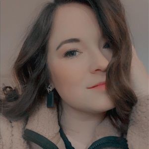 Meet your Posher, Leslee